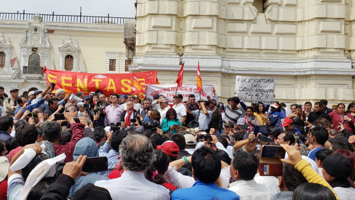 Derechos laborales: Trabajadores logran restituir la negociación colectiva