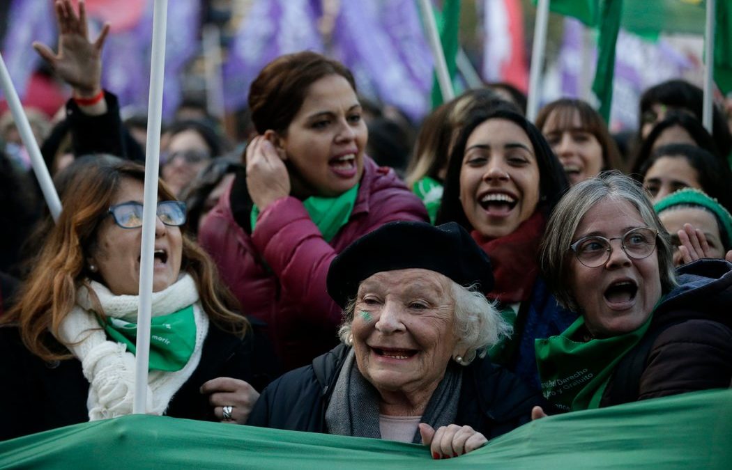Aborto legal: se saldó una deuda de la democracia en Argentina