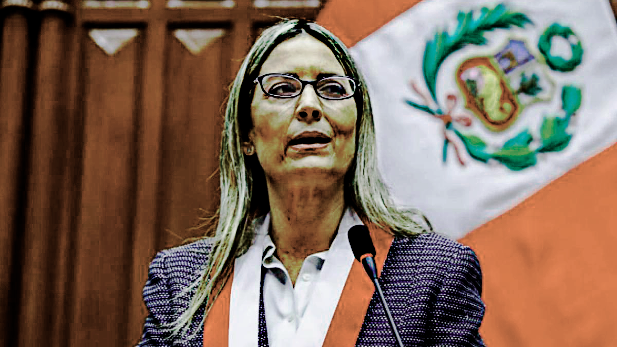 María del Carmen Alva, defensora de la “presidencia” de Merino
