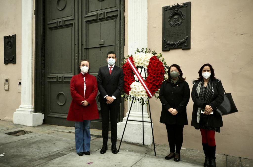 Flora Tristán: rinden tributo a destacada feminista con placa conmemorativa