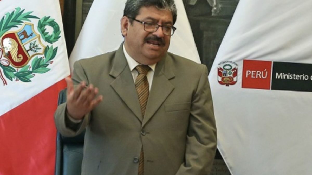 Viceministro de Salud, Henry Rebaza, es retirado del cargo por escándalo en Ayacucho