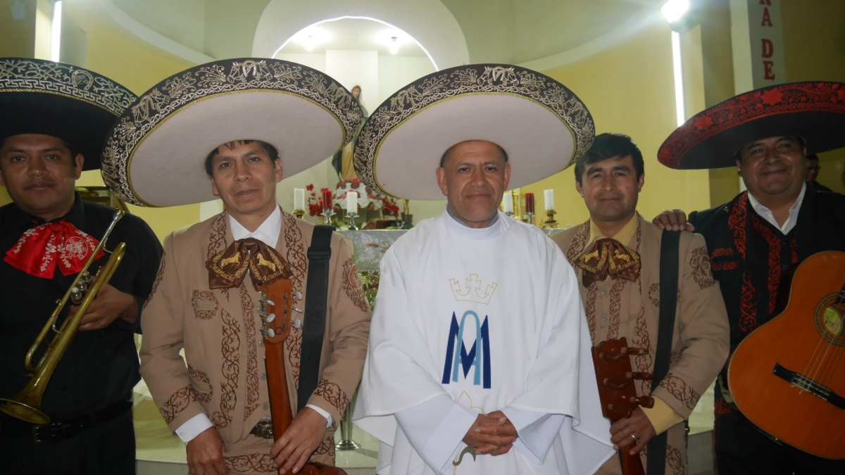 Organizaciones piden destitución del sacerdote Eleuterio Vásquez por abuso sexual