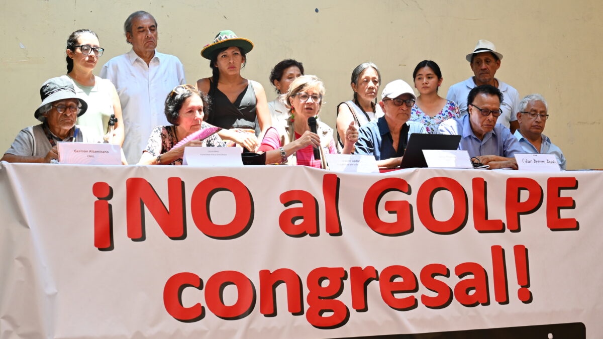 Organizaciones sociales nacionales convocan a marcha nacional contra el golpe congresal