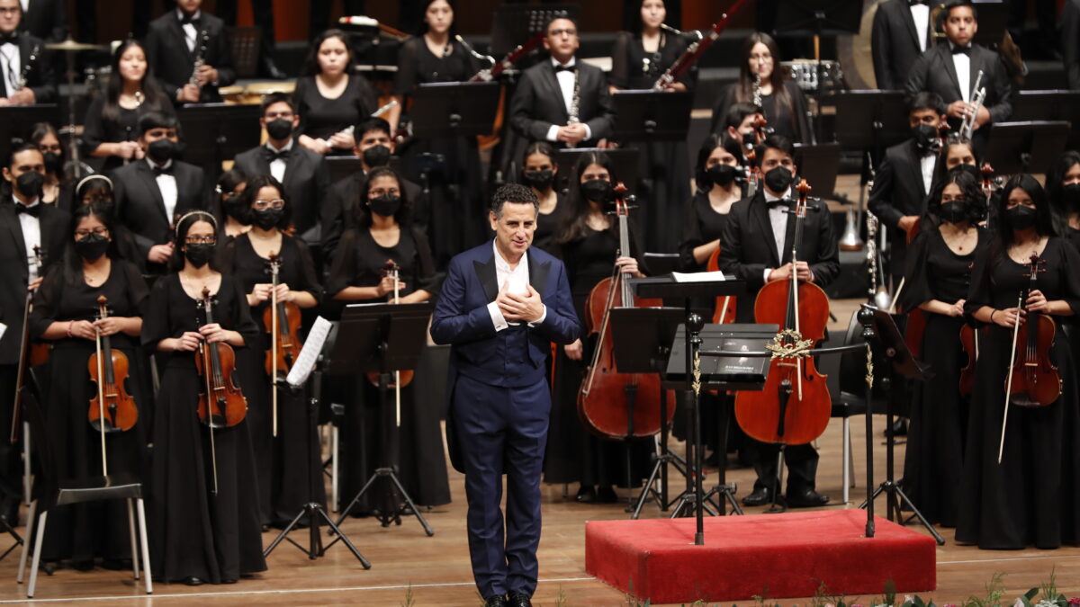 Juan Diego Flórez y Sinfonía por el Perú agotan entradas para concierto en el GTN