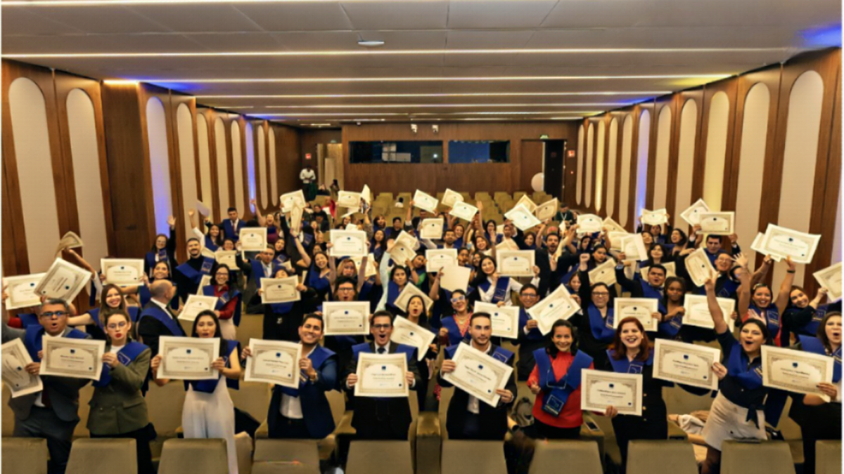 CEREM Global Business School de España celebra 10 años en Perú