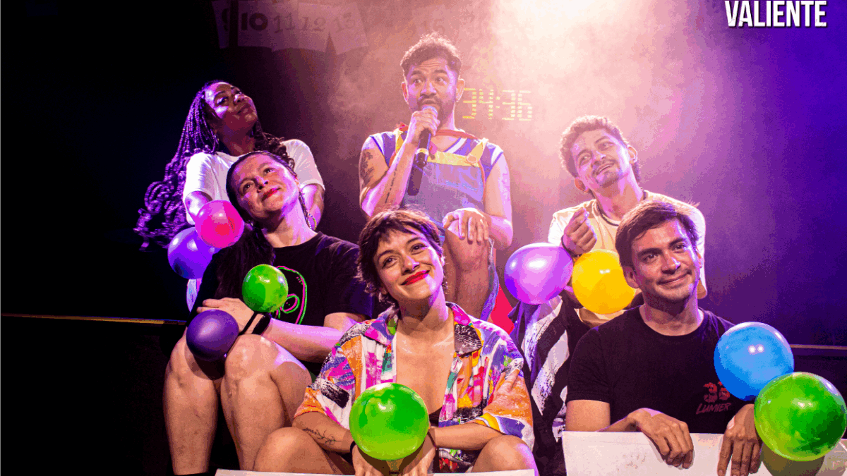 “Un intento valiente de representar 30 obras en 1 hora”: el teatro como nunca antes lo viviste