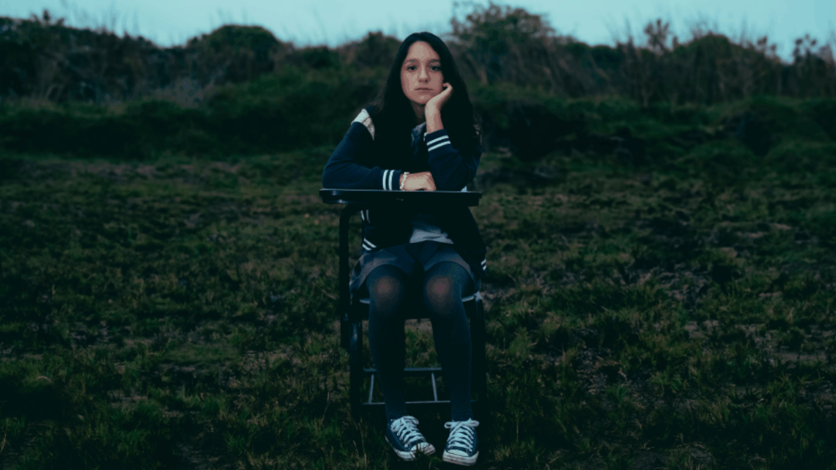 Cantautora Camila Ramos aparece en la escena peruana con el lanzamiento de su single «One of Us»