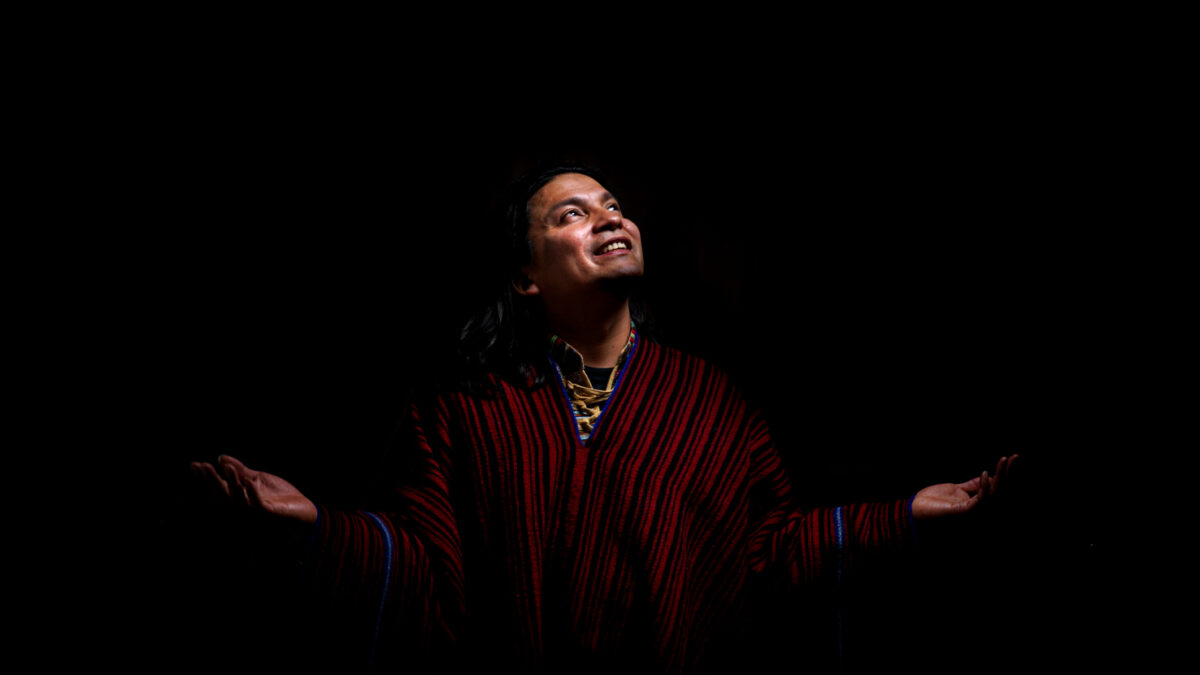 Artista peruano Pedro Díaz celebra, a través de la música, la diversidad cultural en Canadá