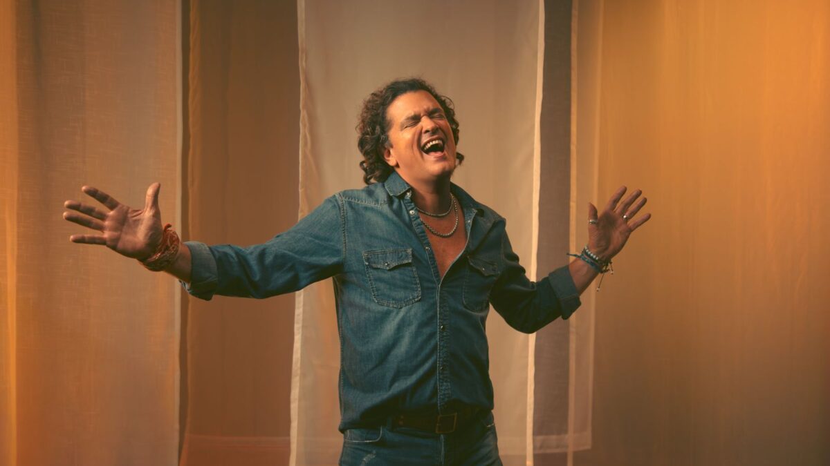 Carlos Vives estrena “Te Dedico”, el inicio de una nueva era