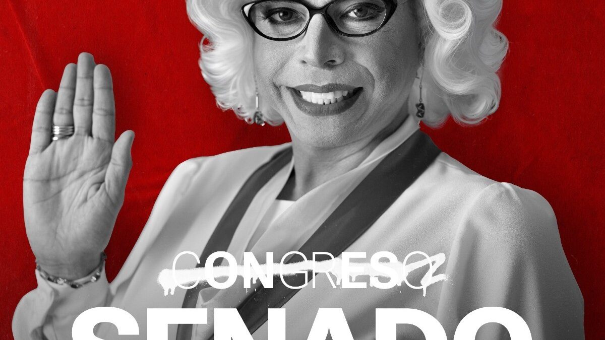 Plaza Trasnoche: Ernesto Pimentel se transforma en congresista en  «Senado»