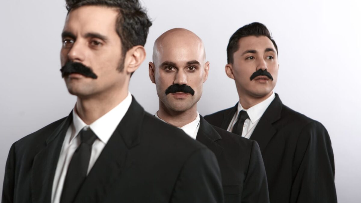 Radioteatro en vivo, melodrama queer y música criolla se unen en «Cariño Malo»