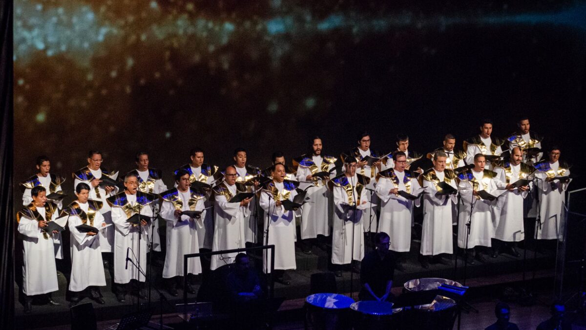 El cosmos vuelve a encenderse: «Animatissimo» celebra los 40 años de Los Caballeros del Zodiaco con un nuevo concierto sinfónico