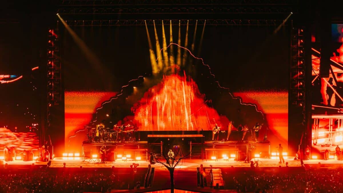 Milo J revive su histórica noche en Perú con «Solifican12» en vivo